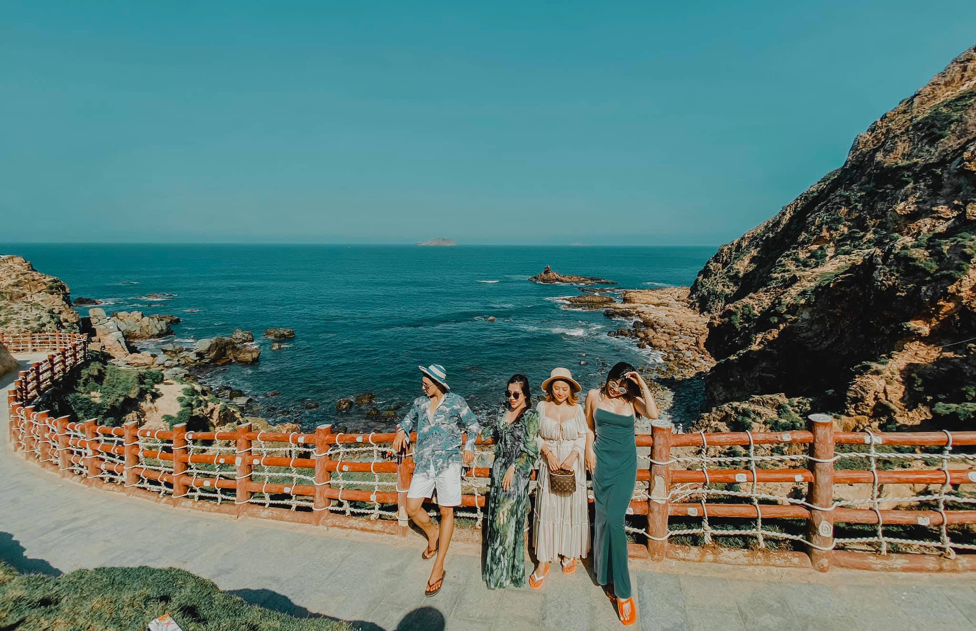 HÀ NỘI - KỲ CO - EO GIÓ - QUY NHƠN – BÌNH ĐỊNH