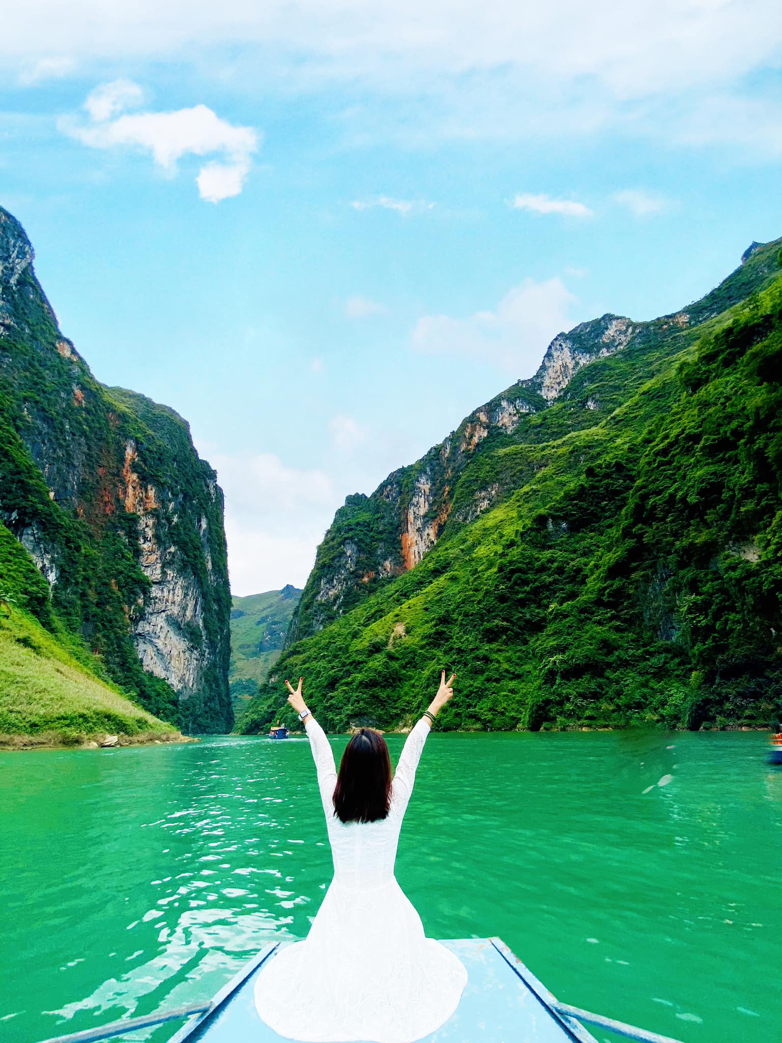 HÀ NỘI - TUYÊN QUANG - HÀ GIANG - ĐỒNG VĂN - THÁC BẢN GIỐC - CAO BẰNG