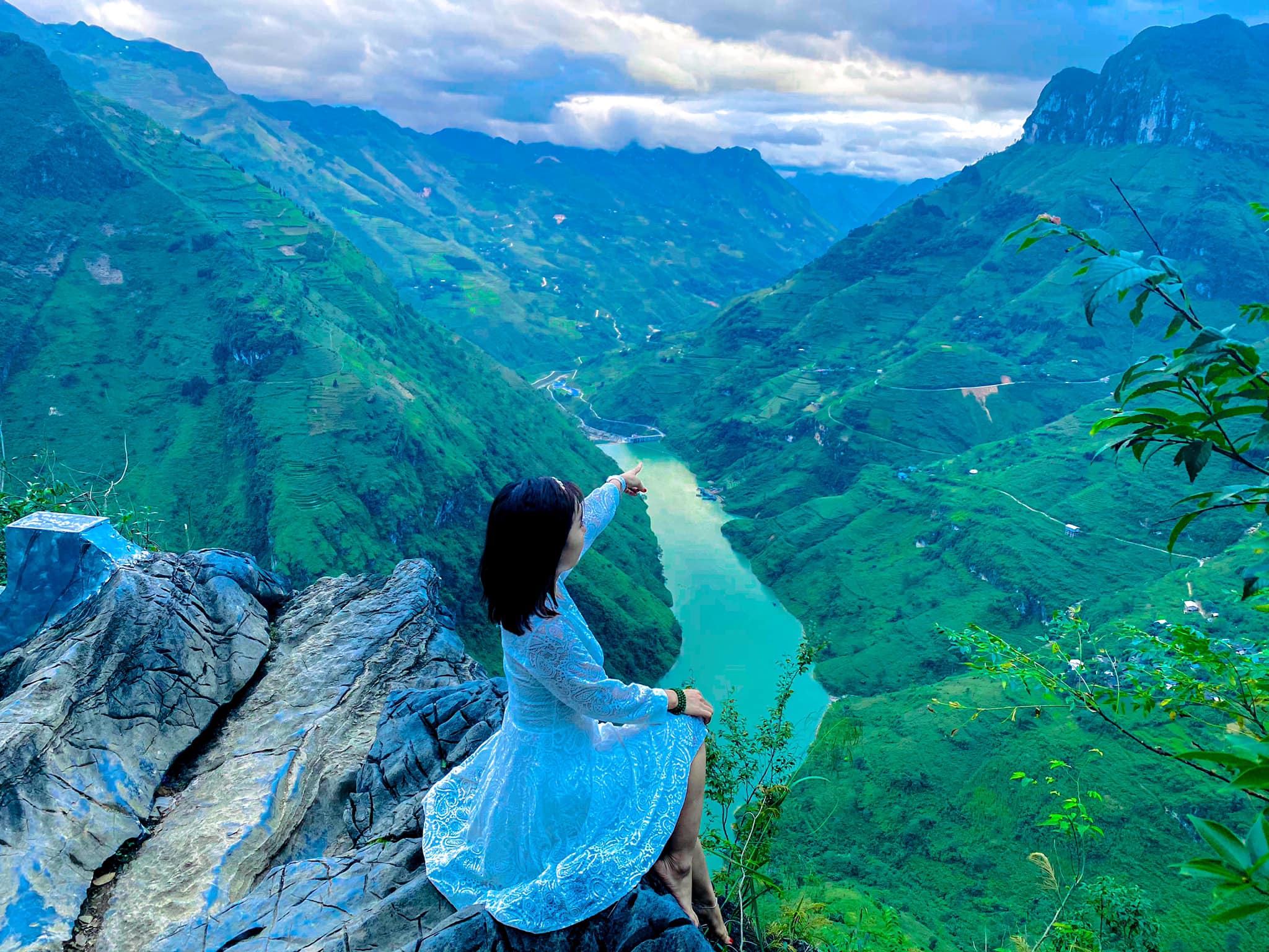 HÀ NỘI - HÀ GIANG - CAO NGUYÊN ĐÁ ĐỒNG VĂN - LŨNG CÚ